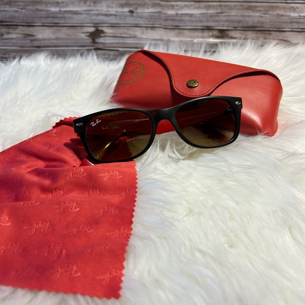 Ray-Ban Black Sunglasses with Red Accessories